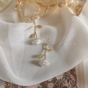 玫瑰礼赞 白玫瑰耳环耳饰 复古小众设计感花朵仙女法式