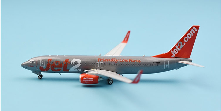 Phoenix 04260 JET2 波音B737-800 G-JZBM 成品合金客机模型1/400