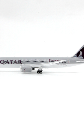 Phoenix 04497 卡塔尔航空 波音B787-8 A7-BCM 合金飞机模型1/400