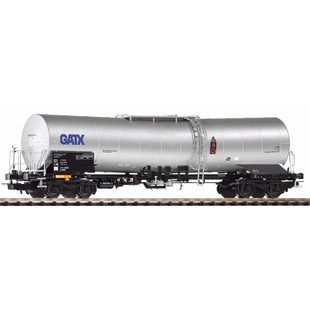 德国PIKO 油罐车/油布车/漏斗车货运车厢火车模型  HO比例 1/87