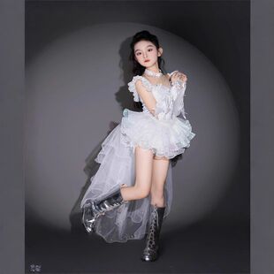 女童白色生日拖尾礼服洛丽塔风格T台走秀蓬蓬裙婚礼花童演出服装