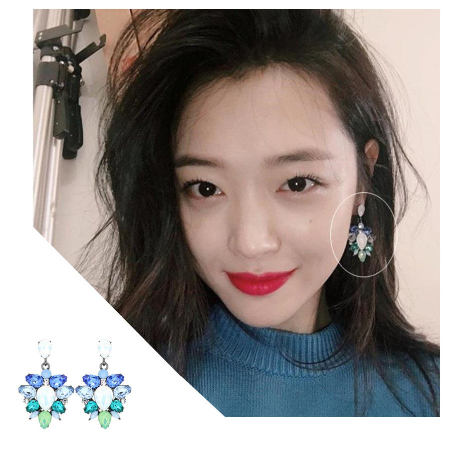 特价现货JEALOUSY官网正品韩剧崔雪莉同款梦幻蓝色系水晶耳环显白