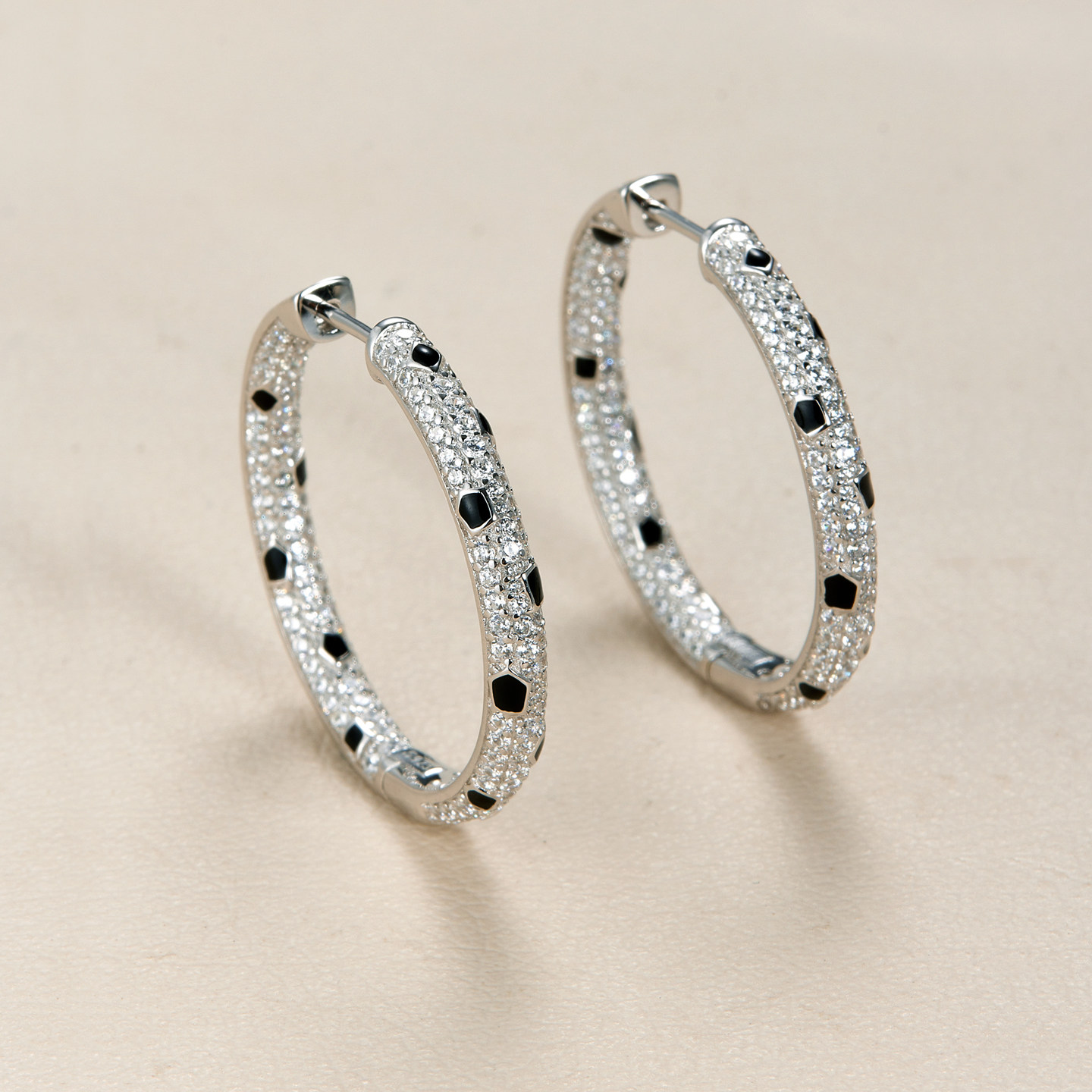 AHCHOO 静奢风百简约高级滴釉圆形大耳环通体S925纯银满钻耳圈女,饰品/流行首饰/时尚饰品新,银饰耳饰,淘宝优惠券,粉丝福利购,淘宝优惠卷