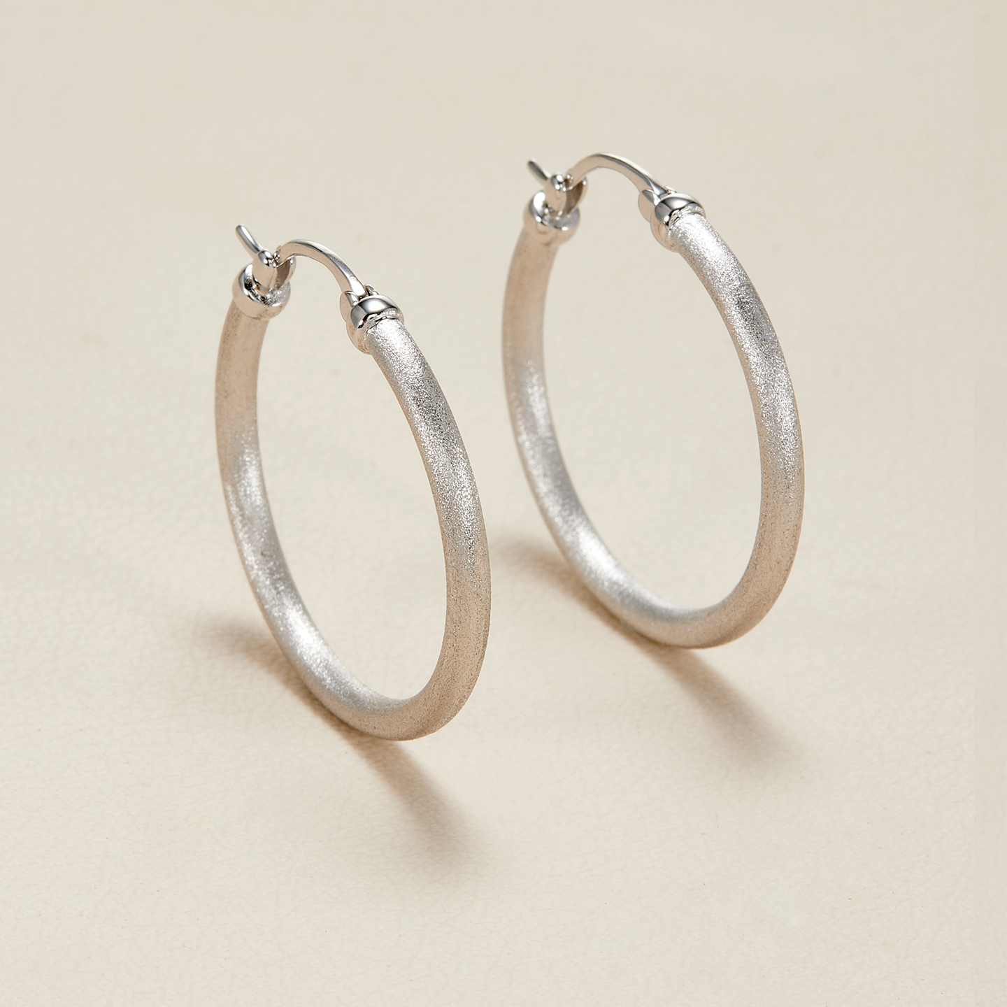 AHCHOO 静奢通勤极简手工拉丝S925银耳环百搭气质圆形耳圈HOOPS女