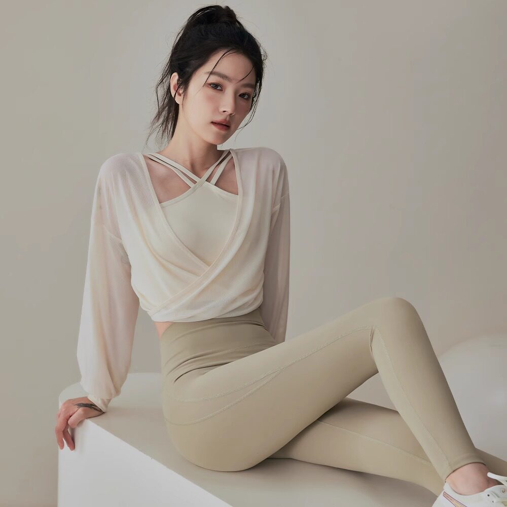 春秋健身服罩衫长袖瑜伽服两件套性感时尚运动上衣普拉提三件套装