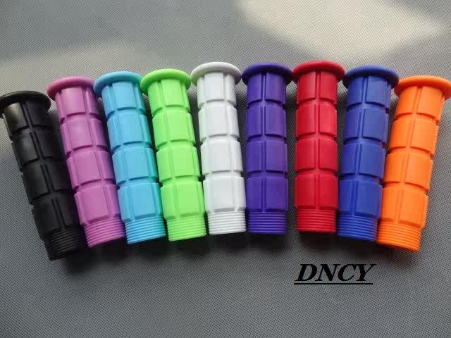 Poignées de vélo - Ref 2346969 Image 1