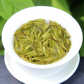 2024新茶正宗手工黄芽高山黄茶蒙顶山茶明前特级茶叶100g铁盒包邮