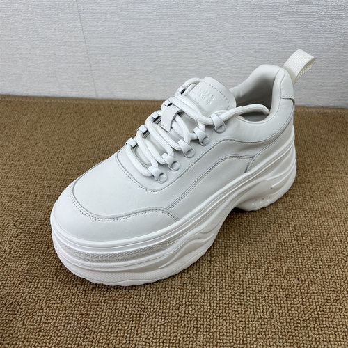 断码处理真皮老爹鞋女