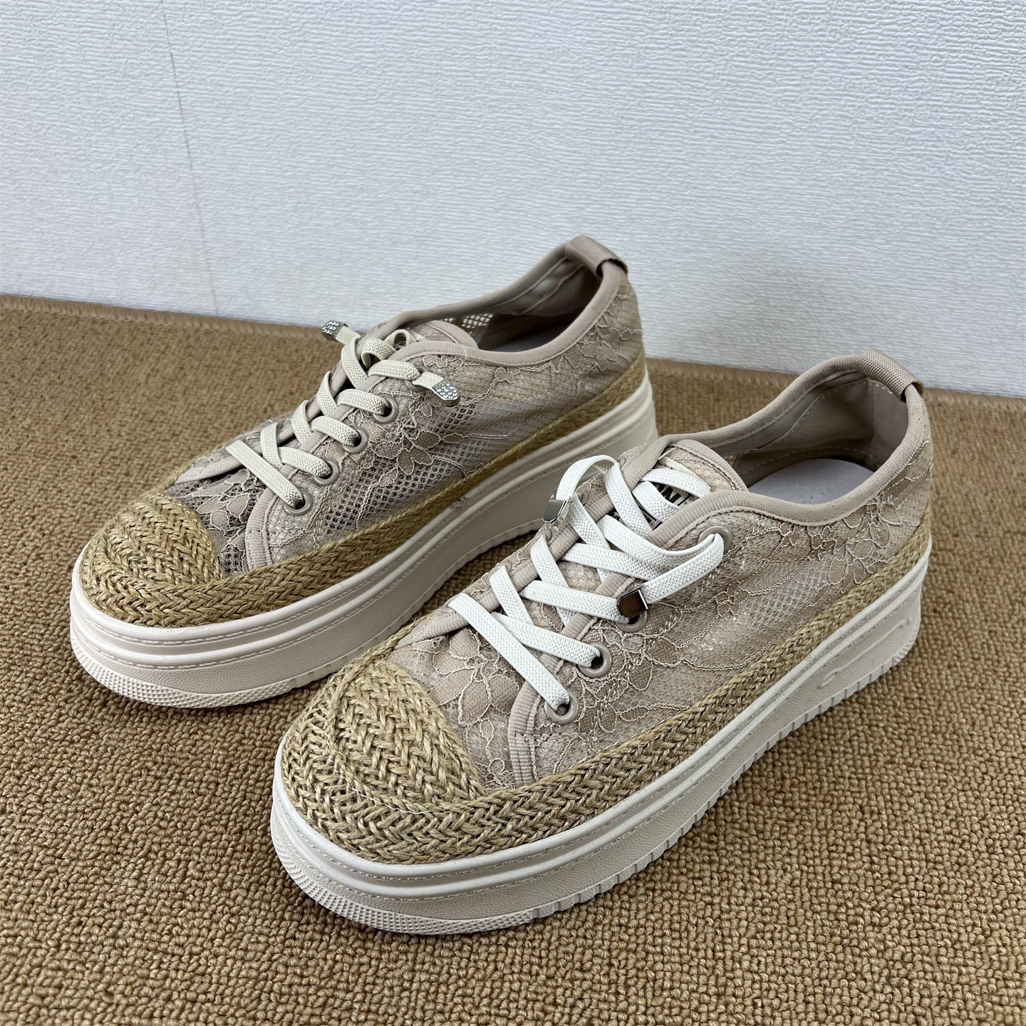 2025新款蕾丝渔夫鞋厚底系带透气