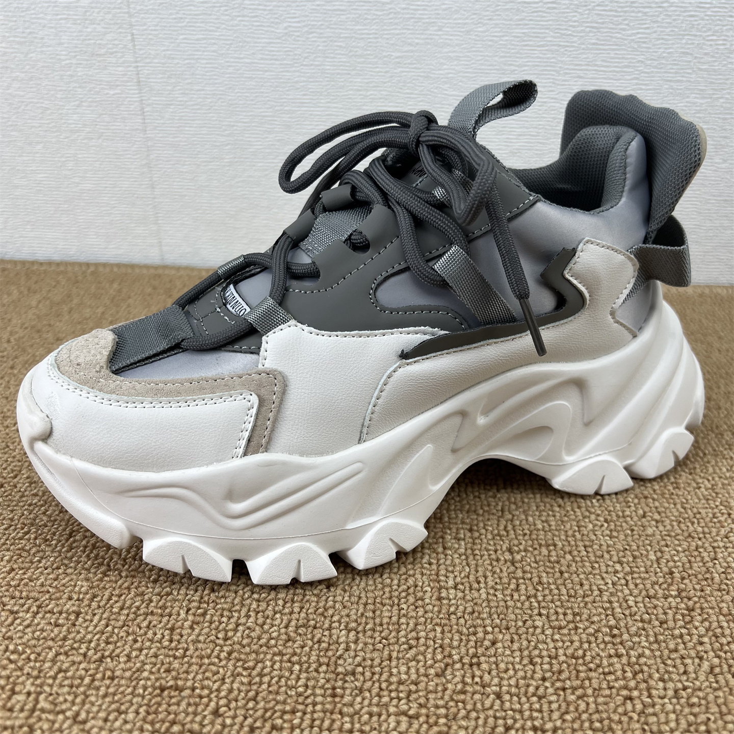 2025新款真皮厚底增高老爹鞋