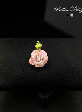 滴油工艺粉色花朵胸针女高档气质西装胸花小众设计感别针配饰5713