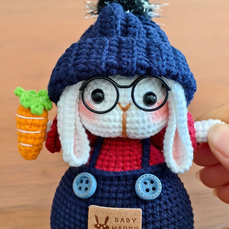 手工钩织毛线卡通糖糖兔长耳朵兔玩偶毛线编织钥匙扣包包挂件摆件