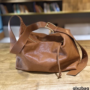 李那同款头层植鞣牛皮经典百搭包简约大容量通勤单肩斜跨托特包