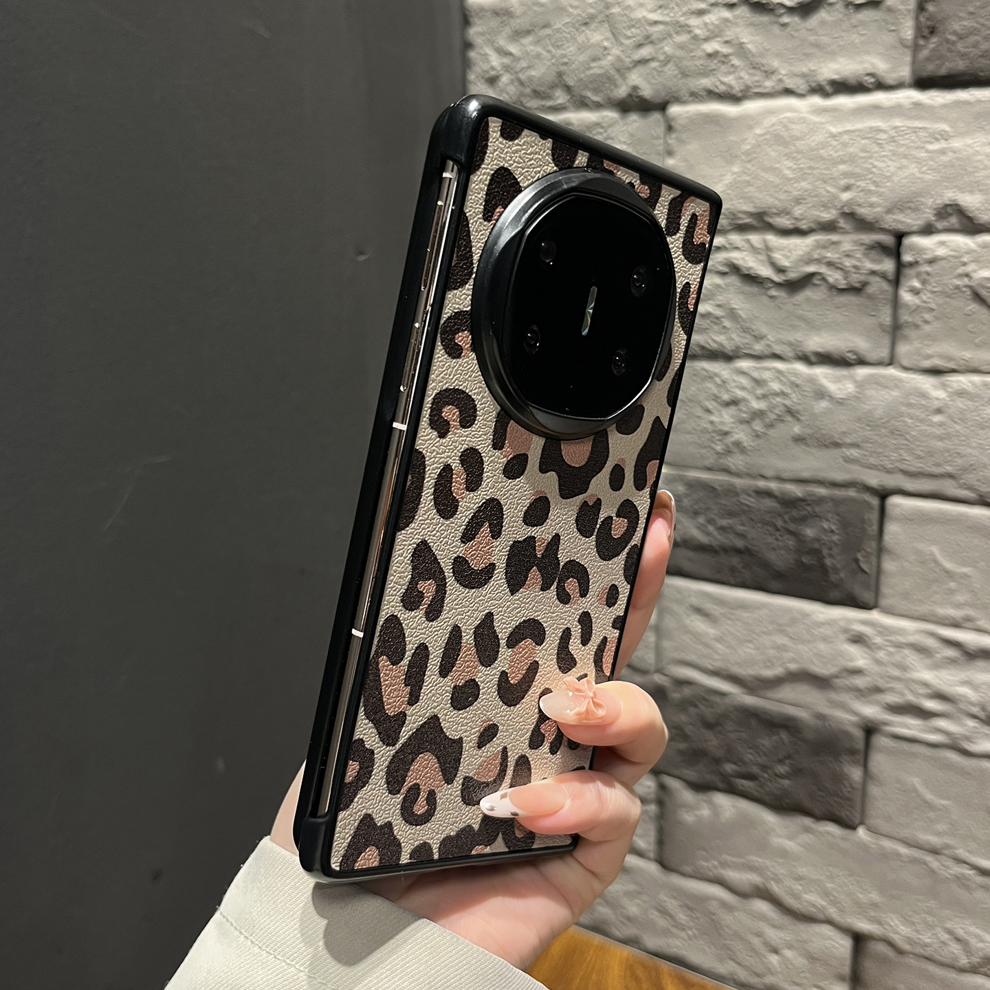 适用华为mateX6高级新款手机壳