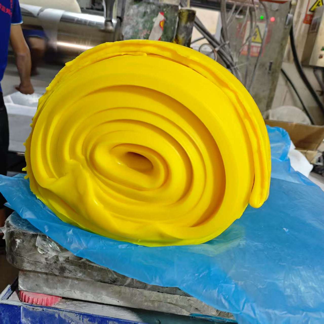温州现货硅胶黄色绝缘硅炼胶混炼胶30/40/50/60/70工业用品送样品