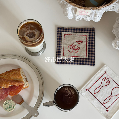 好市民大发 田园风手工布艺棉质刺绣格子拼接混搭桌面隔热杯垫ins