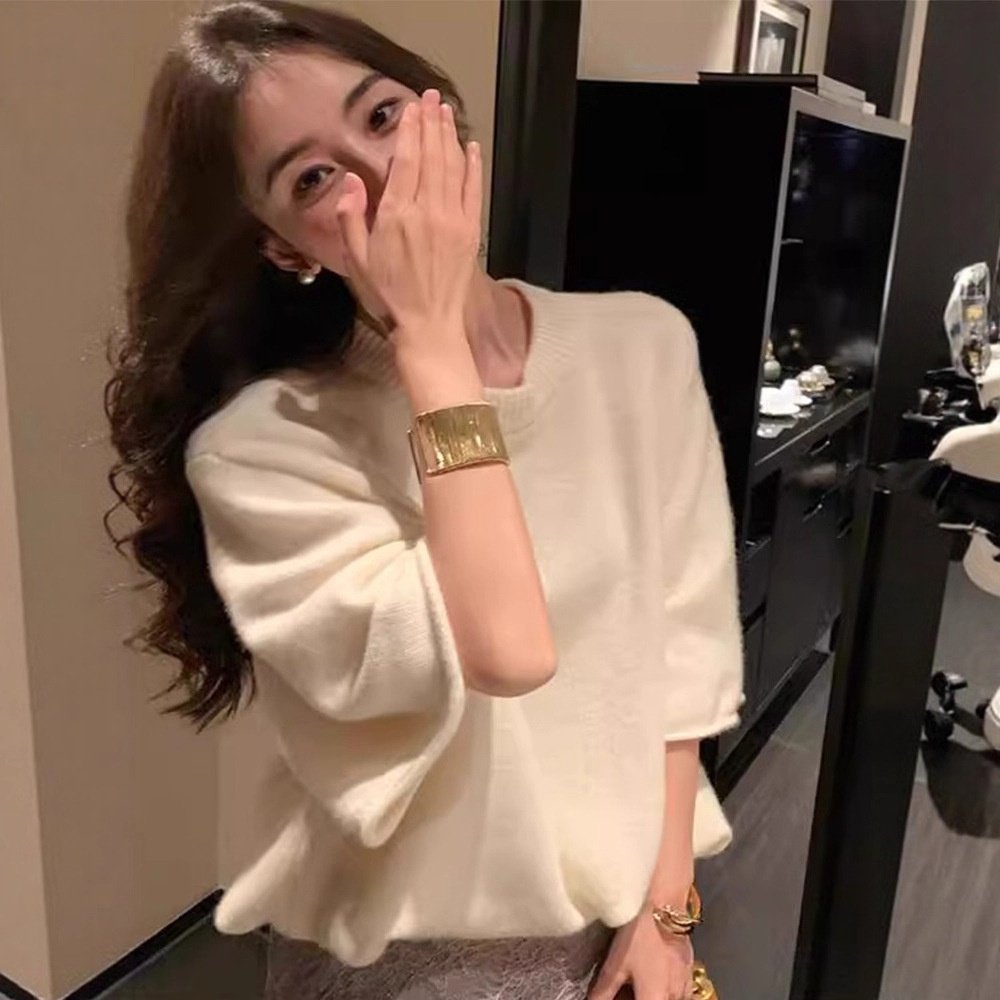 HEART 2025秋季新款柔软羊毛针织衫女宽松毛衣内搭中袖上衣秋