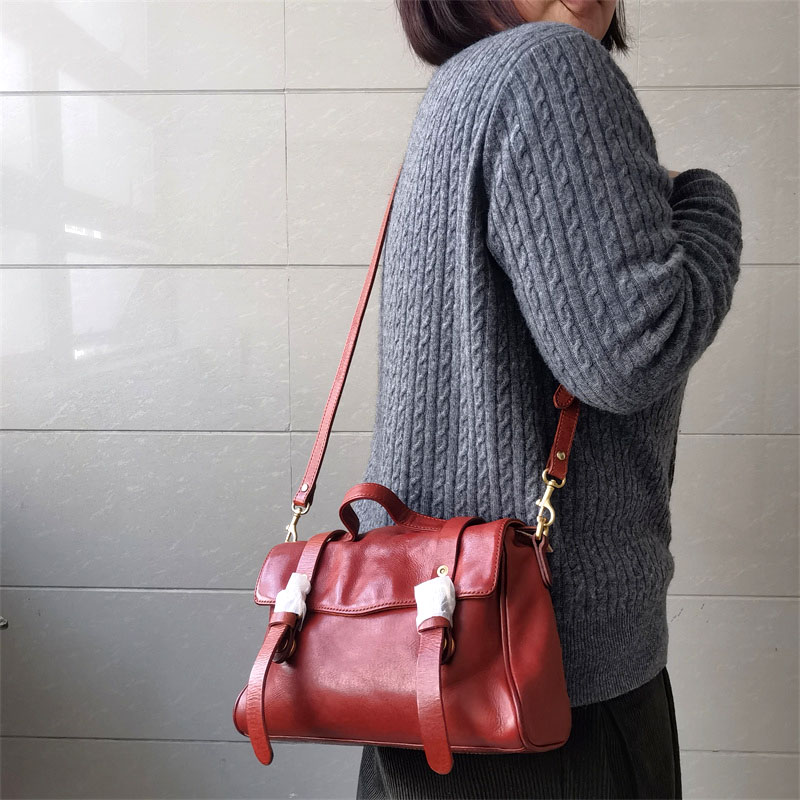 进口植鞣牛皮女包邮差包真皮手提单肩斜挎包通勤新款