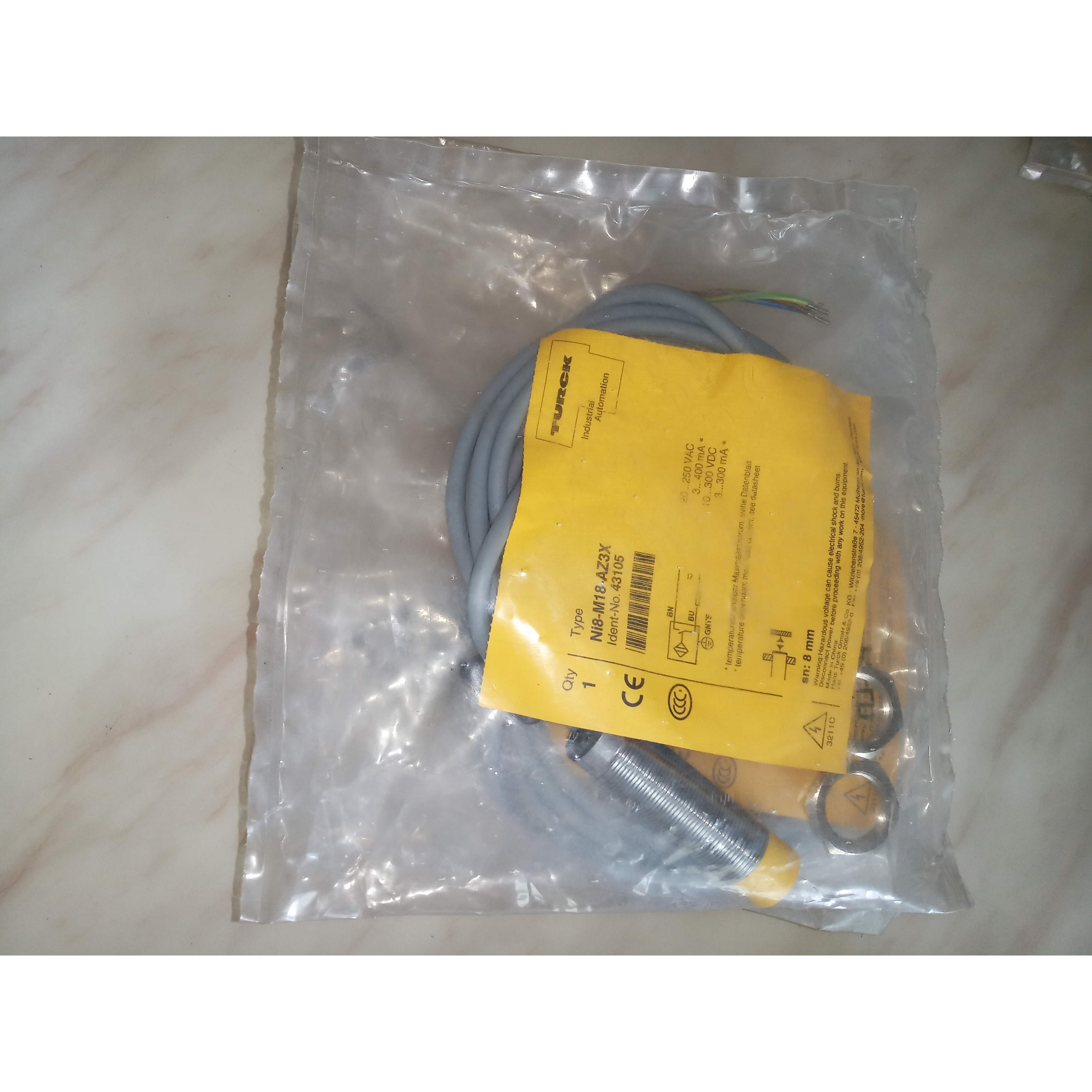 议价TURCKBI7-G18K-AD4XNi8-M18-AZ3X接近开关43105
