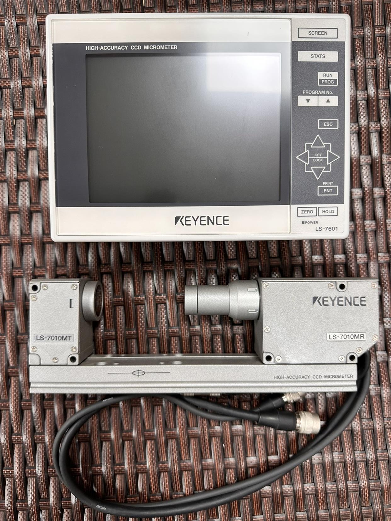 议价基恩士 KEYENCE LS-7601 LS7010MT/LS-7010MR一套