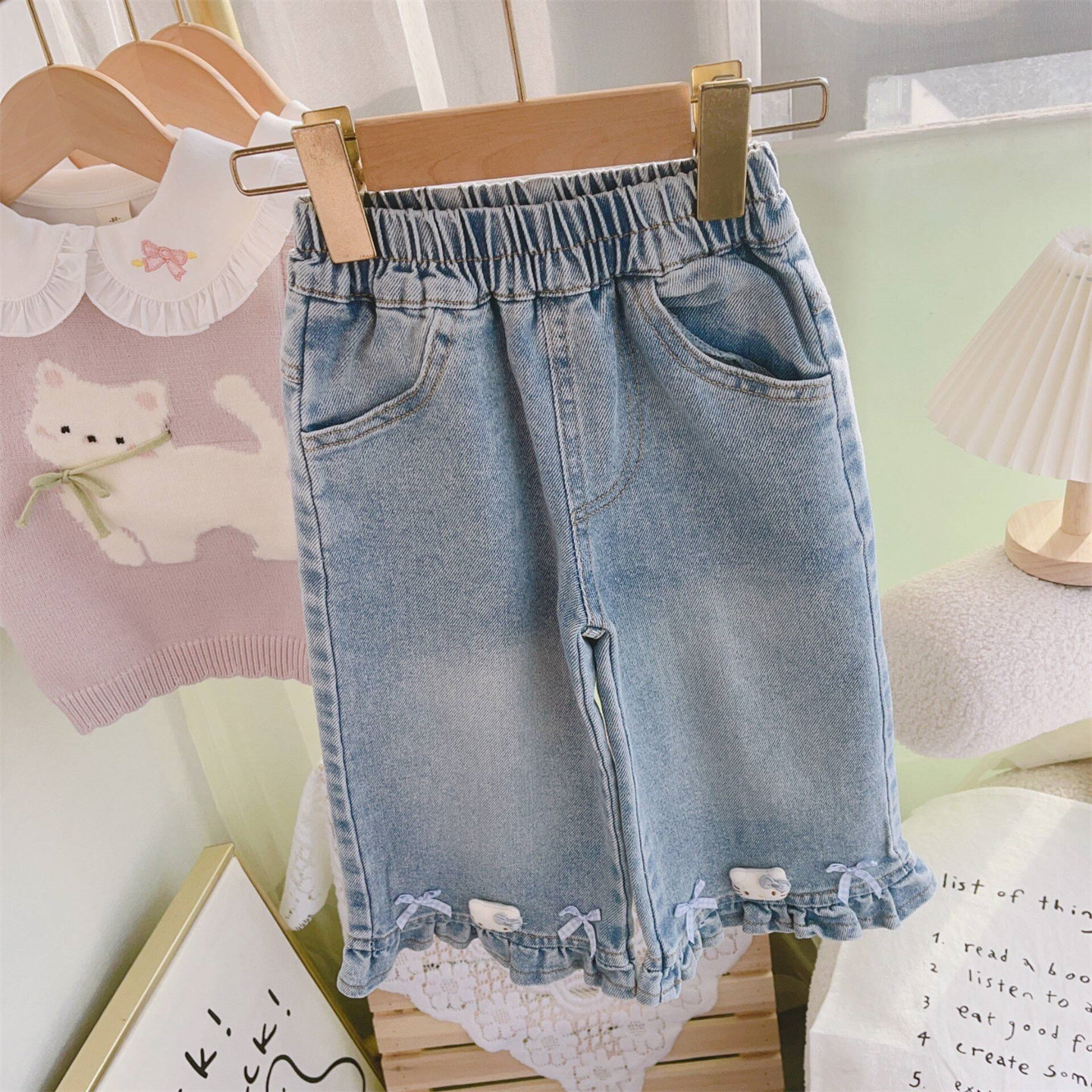 童装女童木耳边牛仔裤儿童立体卡通长裤婴儿裤子女宝宝阔腿裤春秋,童装/婴儿装/亲子装,儿童牛仔裤,淘宝优惠券,粉丝福利购,淘宝优惠卷