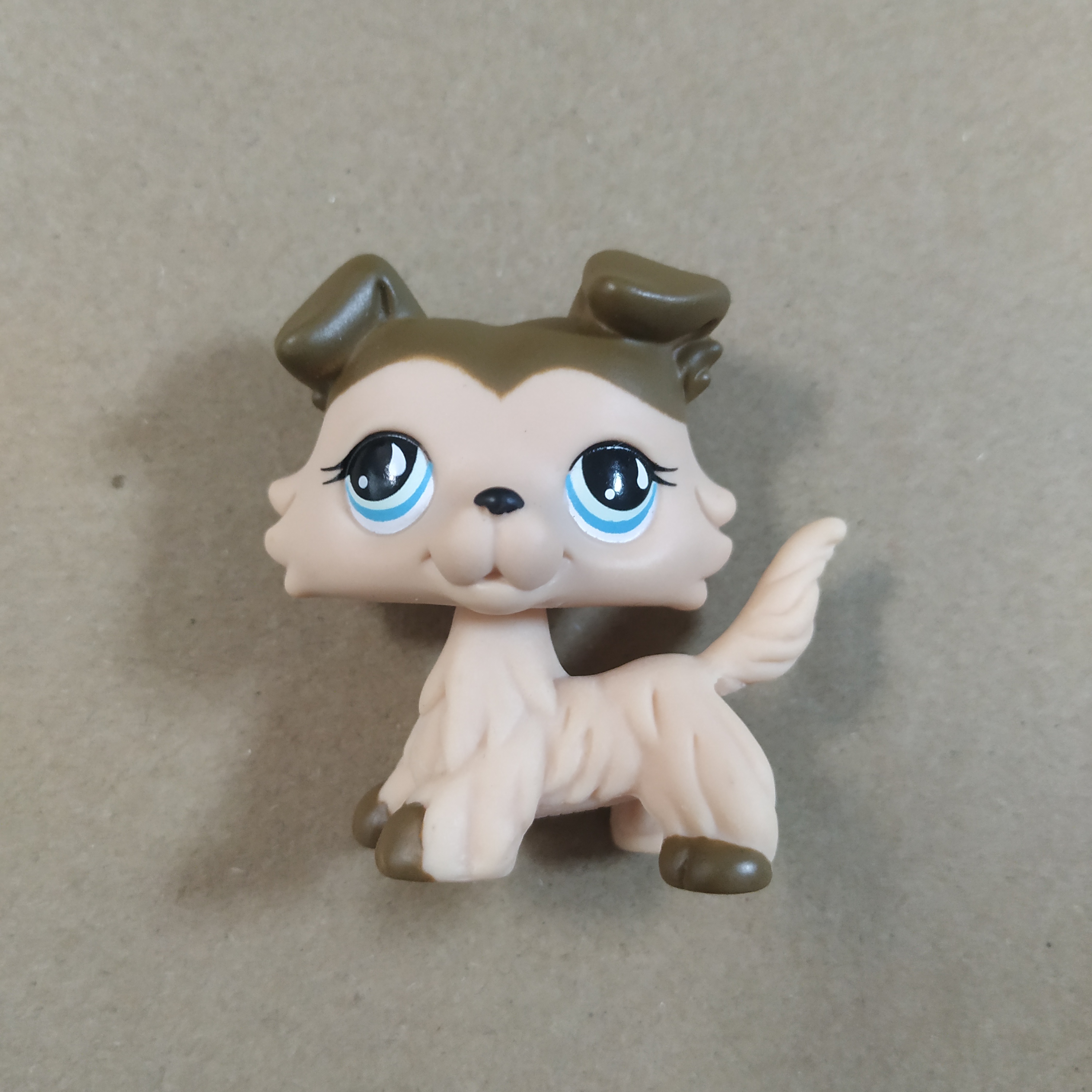 Q版宠物 lps pet微型的 军绿色牧羊犬狗 小孩生日礼物玩具