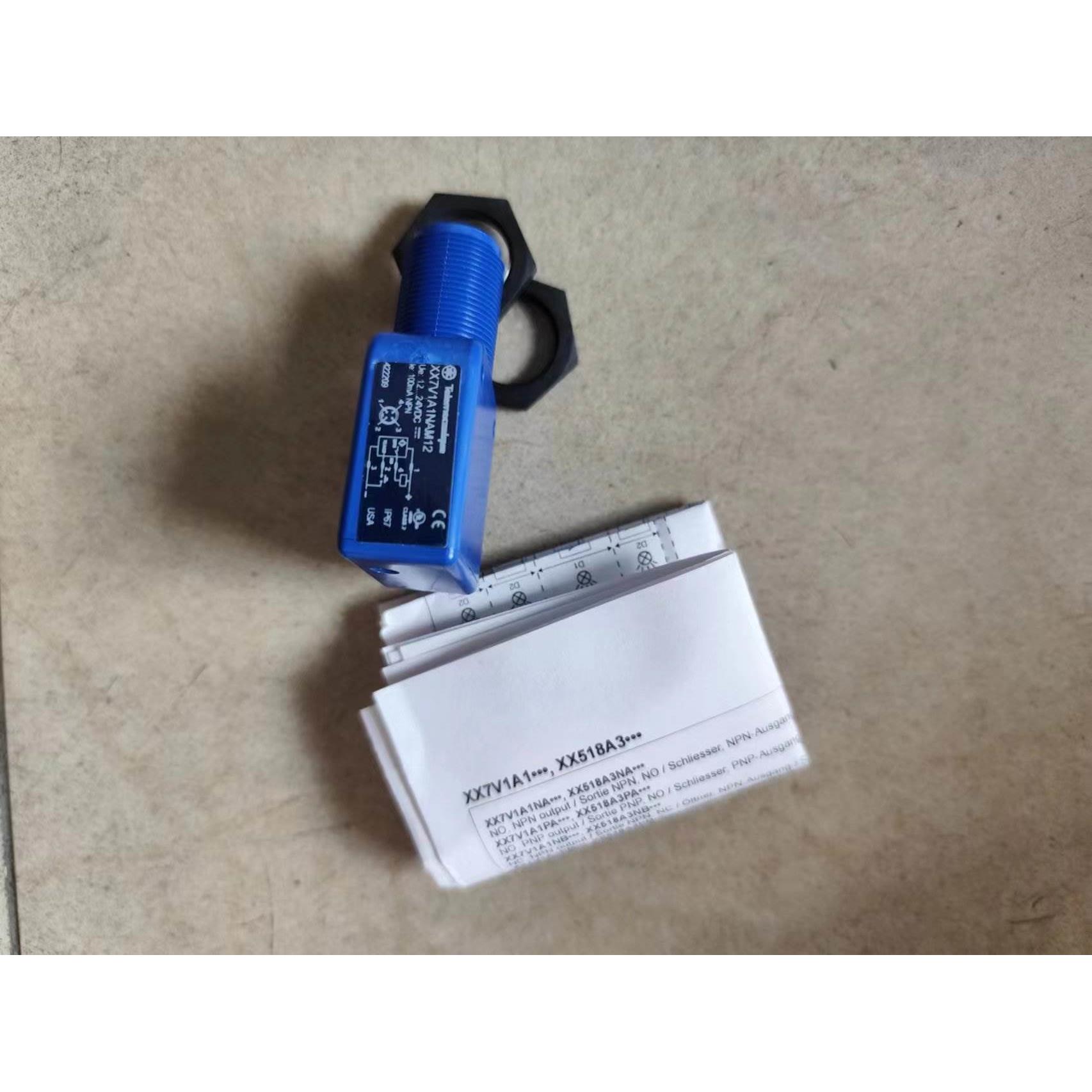 【工控数码】全新施耐德超声波传感器XX7V1A1NAM12议价