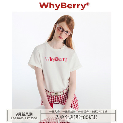 WhyBerry 24SS“草莓补丁”白色字母T恤简约短袖宽松上衣休闲风
