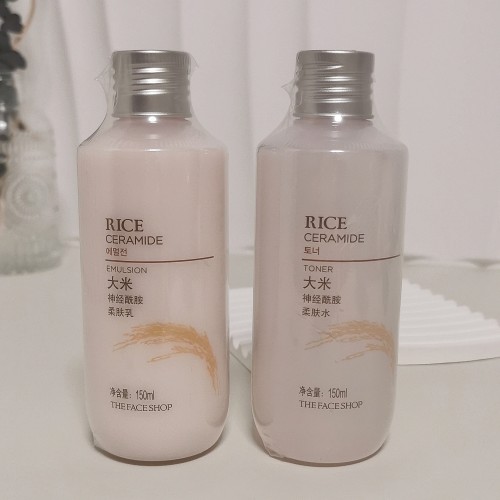 大米水乳套装爽肤水乳液保湿韩国