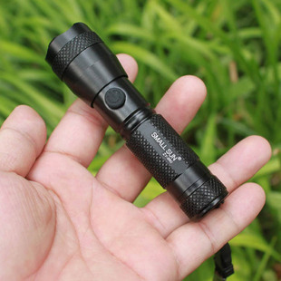 正品秒杀!强光手电筒一节5号电池7个LED+红色激光二合一 手电筒