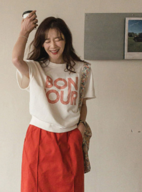 春夏新款复古字母洋气减龄宽松大码T恤印花短袖纯棉休闲上衣女