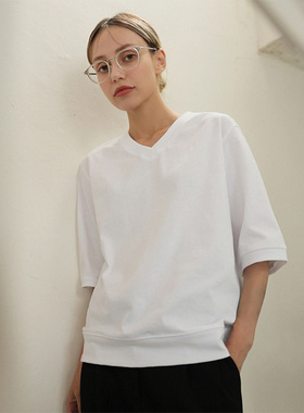 简约洋气纯色V领七分袖T恤女2026春季新款百搭落肩袖上衣宽松休闲