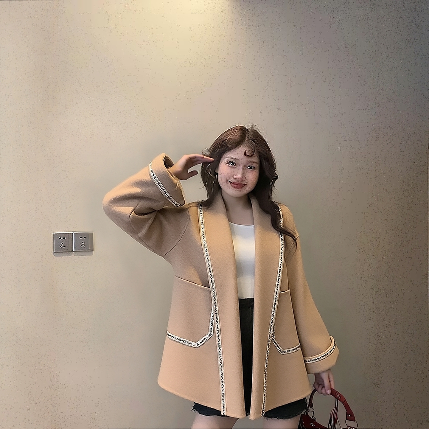 2025冬诚C系列 衣佳人折扣女装 钉珠翻领 卷边袖双面呢大衣 2029