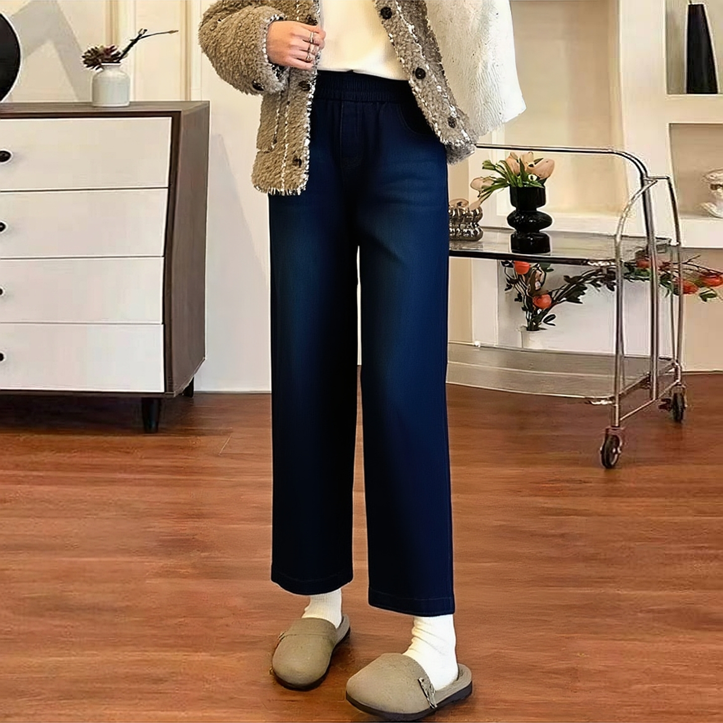 2025冬蒂D系列 衣佳人折扣女装 松紧腰 磨白设计 牛仔羽绒裤7007B