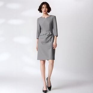 2024秋威W系列 衣佳人折扣女装 圆领 假2件套 修身显瘦连衣裙3155