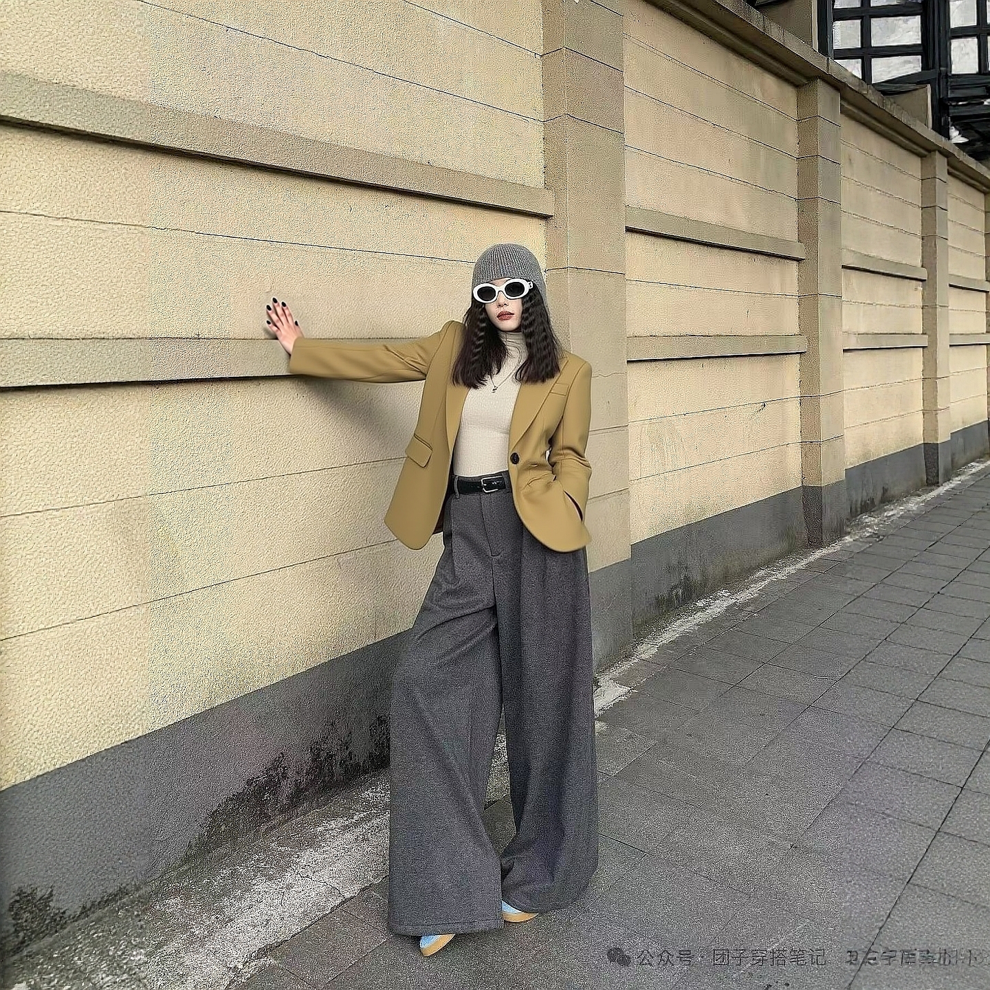 2025冬飘P系列 衣佳人折扣女装 翻领 一粒扣 高级感西装外套 1171