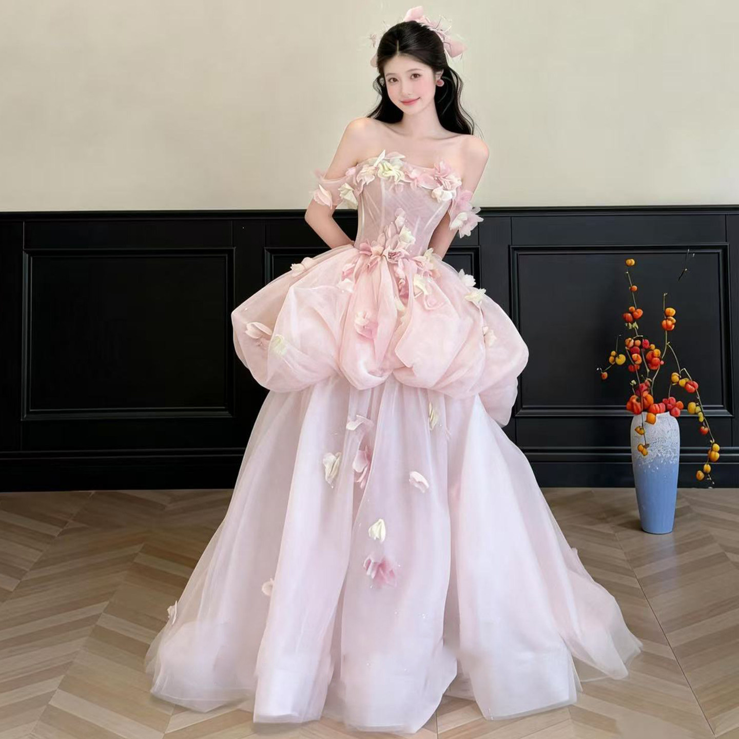 高端抹胸晚礼服轻奢小众花朵粉色新娘敬酒服生日成人礼超仙连衣裙