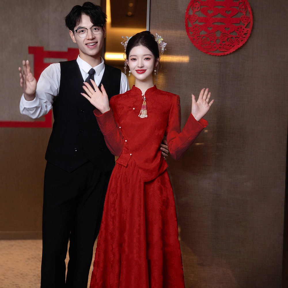 新中式旗袍改良敬酒服2025新款酒红色新娘结婚晚礼服订婚连衣裙女