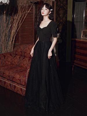 黑色晚礼服裙女高级感成人礼高端轻奢小众法式主持人艺考大气长款