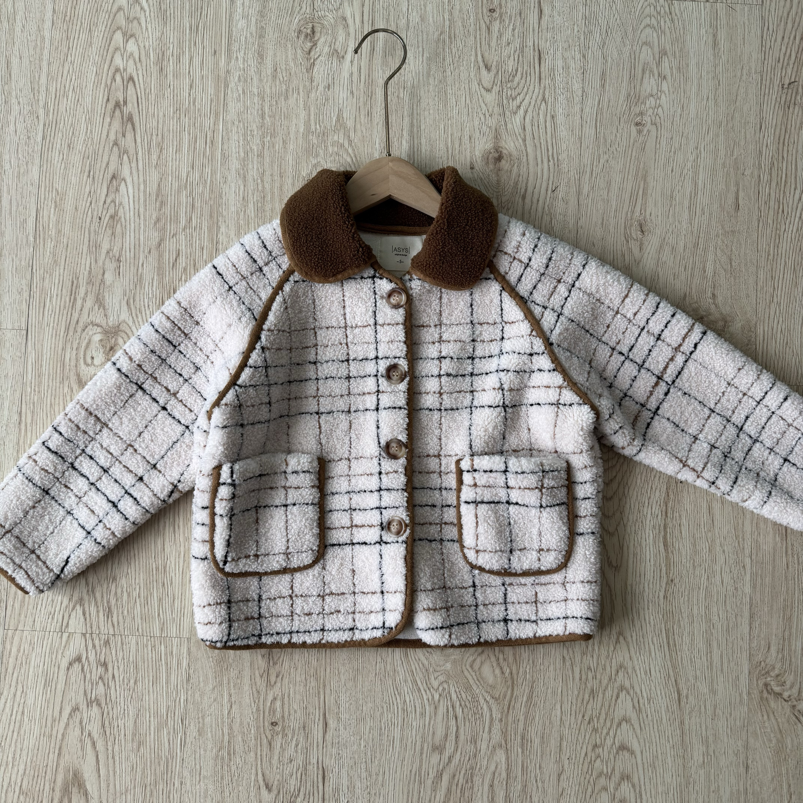米色撞色格子皮毛一体外套翻领秋冬保暖上衣儿童洋气韩系宽松版