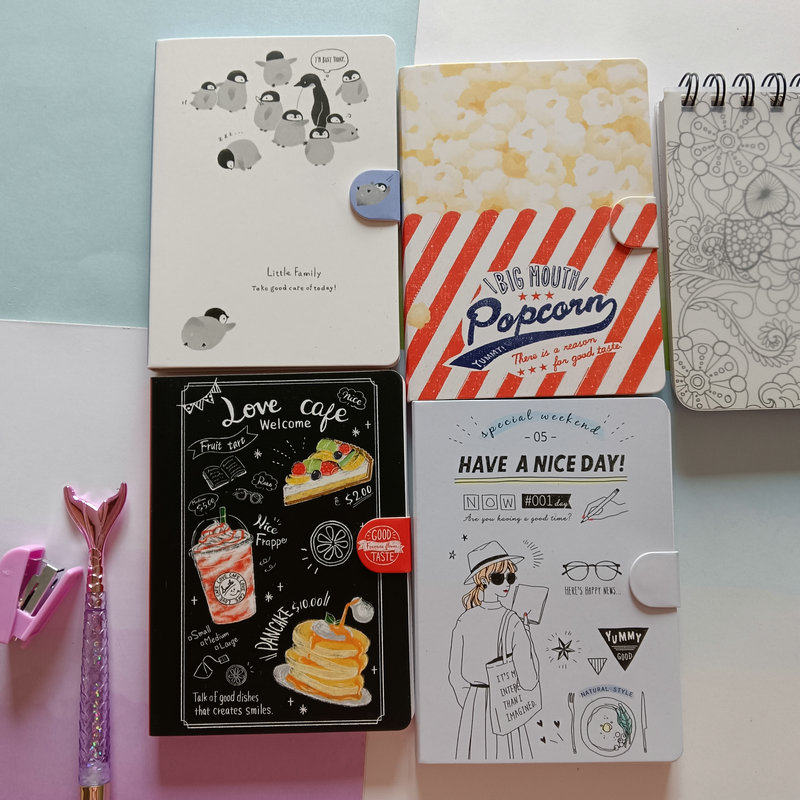 特价日韩风迷你笔记本随身带便签本美食酷姐小企鹅内页可撕微瑕