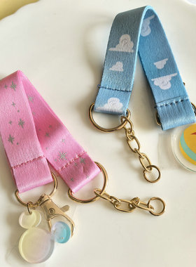日单散货迪家乐园公主粉王子蓝2色装饰物挂坠小挂绳包包挂件