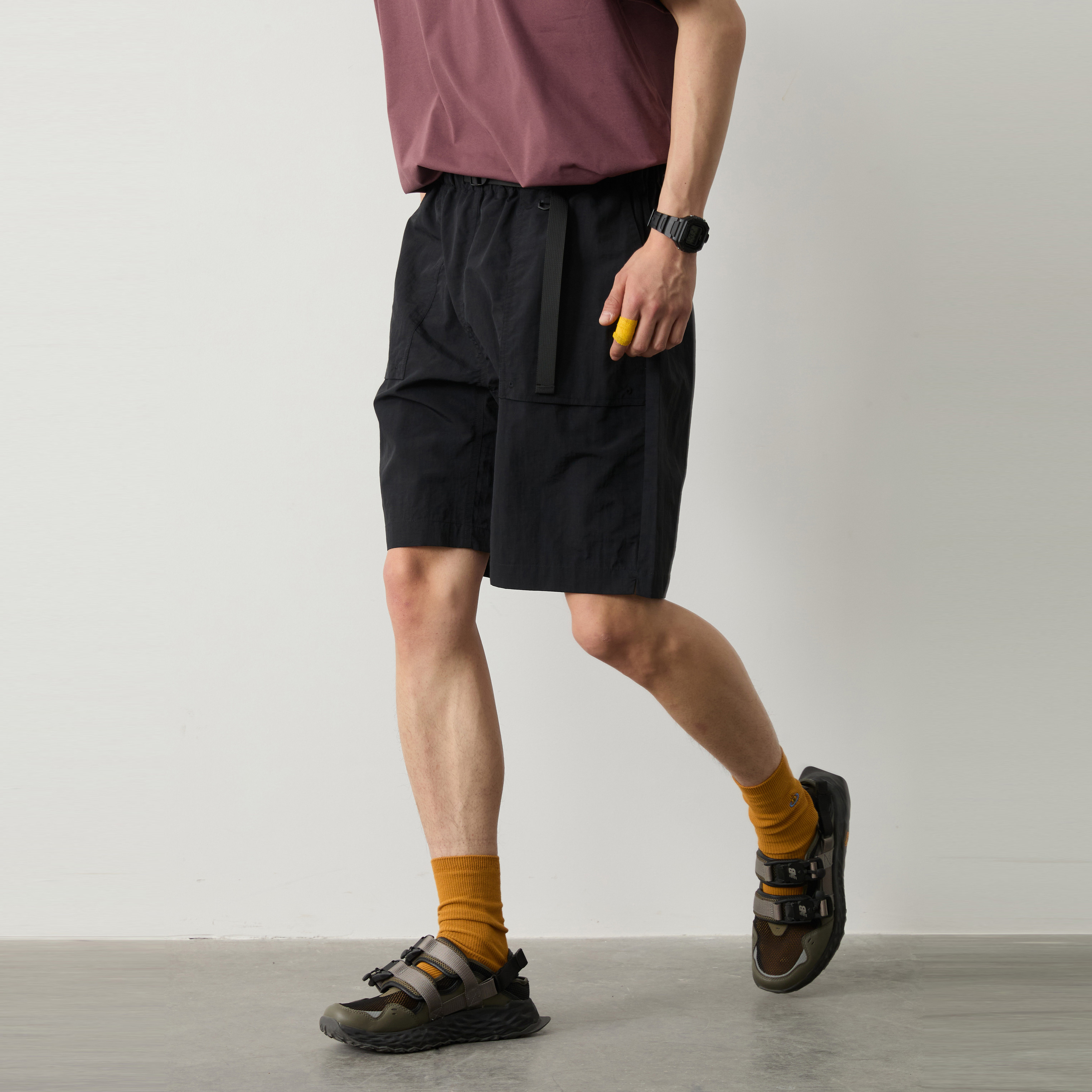 Vavu透气网布口袋工装短裤