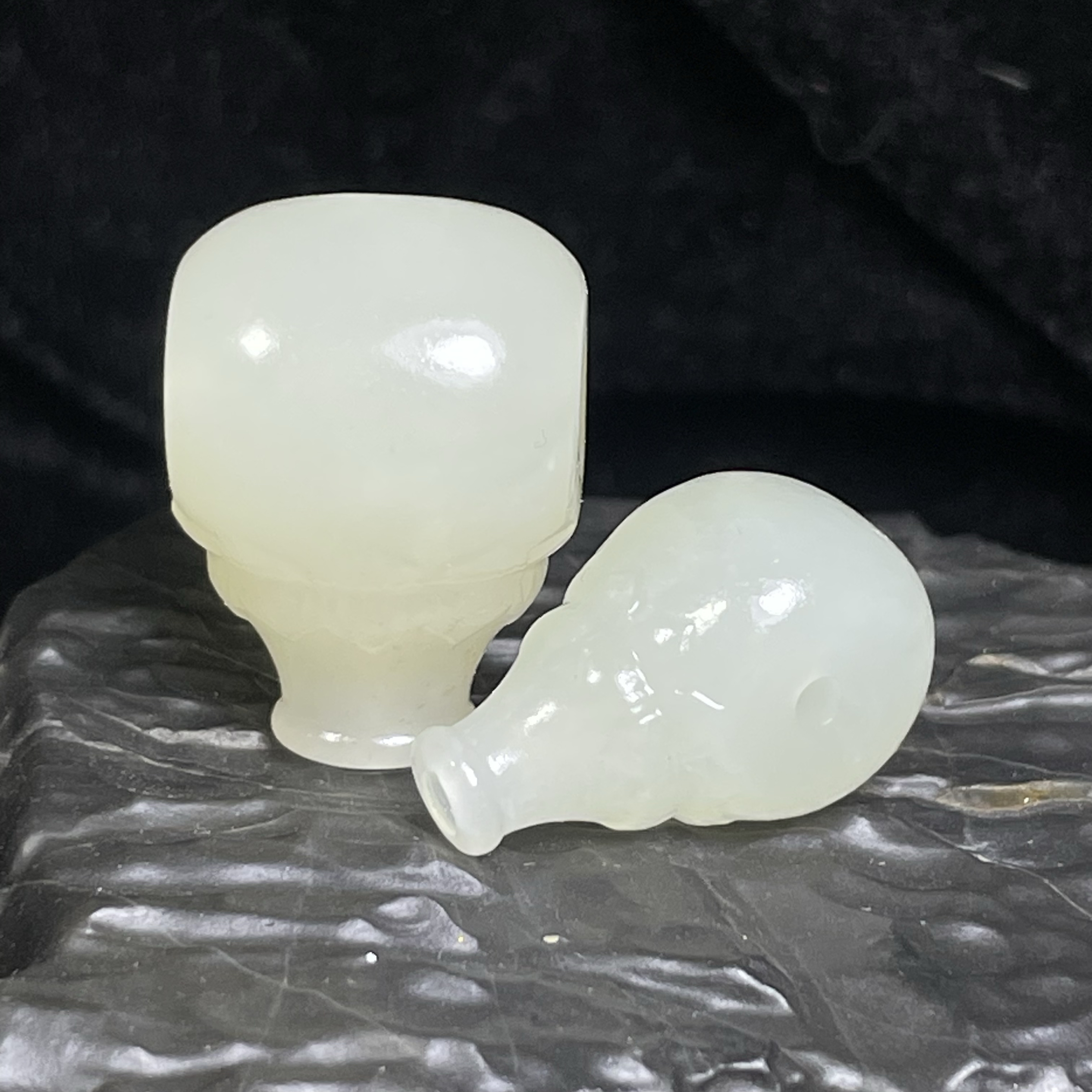 和田玉三通佛头配饰晴水一体莲花