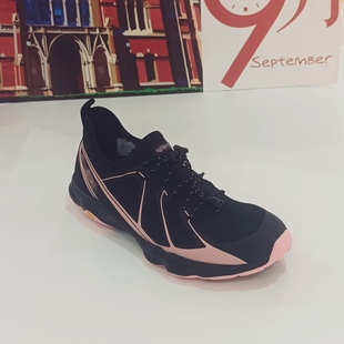 空调鞋 涉水鞋 m60女鞋 溯溪鞋 潮人潮牌女运动鞋 专柜正品 户外休闲鞋