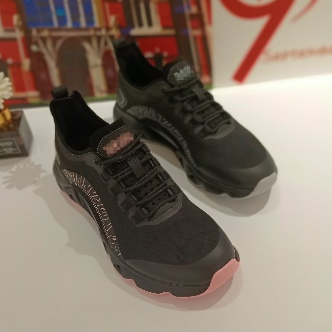 女鞋涉水鞋潮牌底透气低帮网面粉色底m60专柜正品男女溯溪情侣款