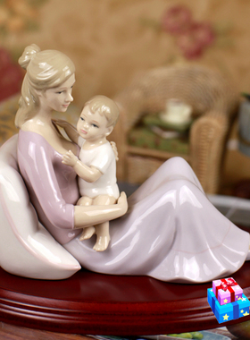 英国陶瓷人物生日礼品摆件