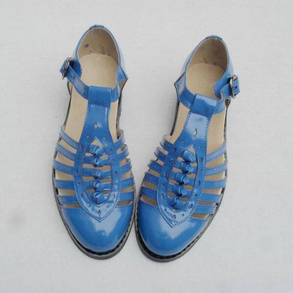 2025夏新款真皮包头绑带日系女凉鞋扣带英伦风外贸鞋布洛克学生鞋