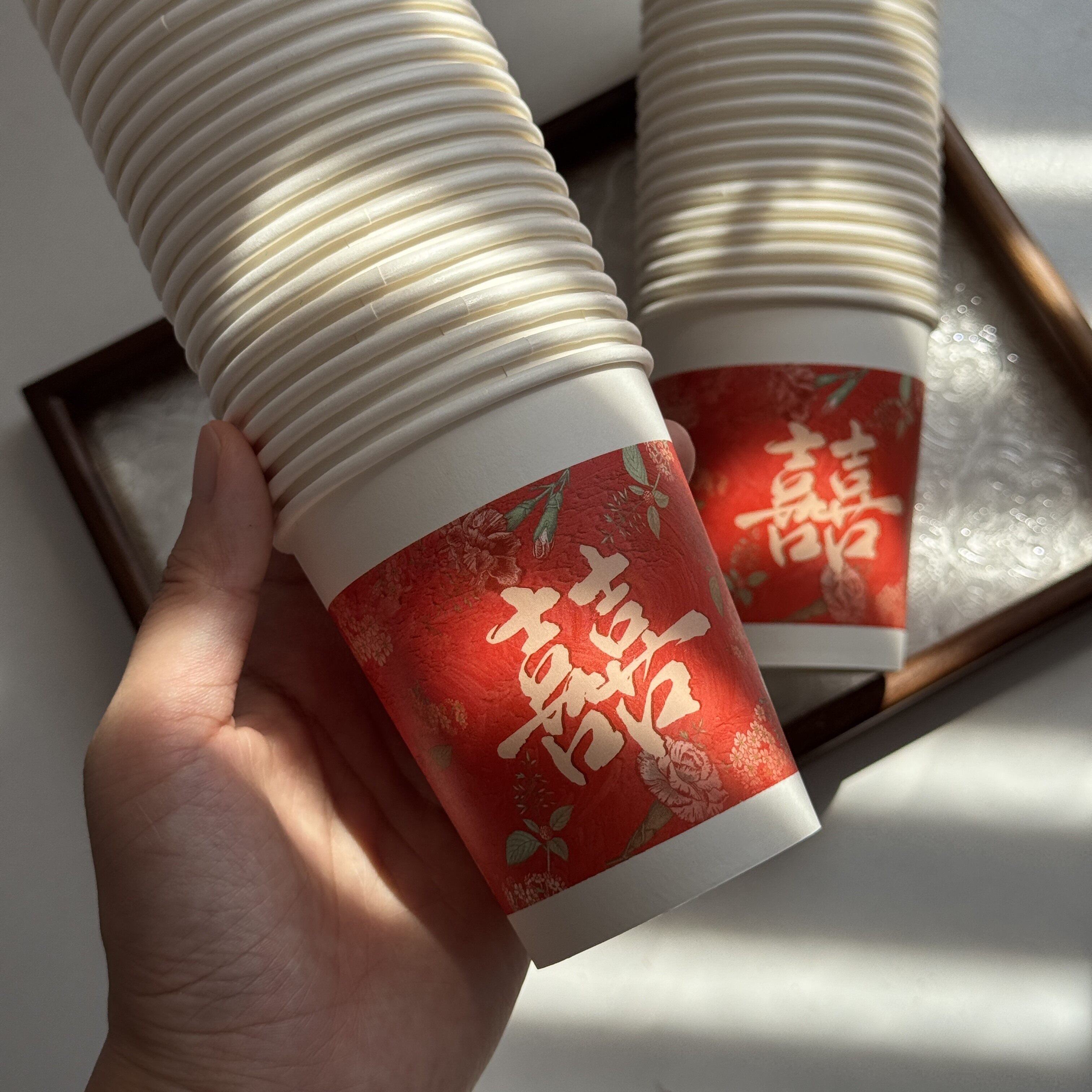 糊涂娘娘结婚纸杯一次性杯子加厚家用婚礼红色喜字杯婚庆敬茶杯图片
