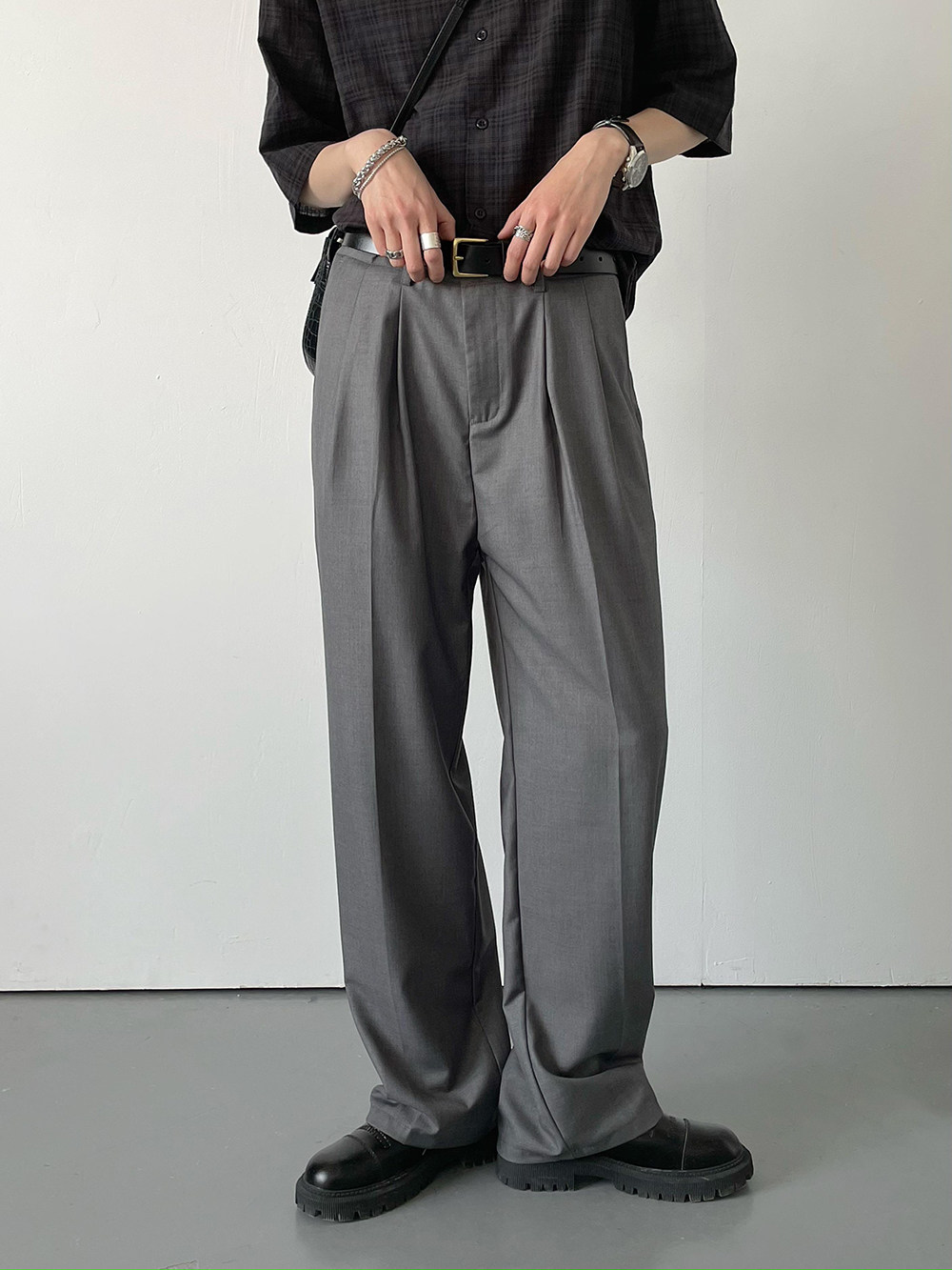 SF/新品韩风时髦气质高级感西裤男士宽松阔腿垂感灰色休闲长裤子,男装,西裤,淘宝优惠券,粉丝福利购,淘宝优惠卷